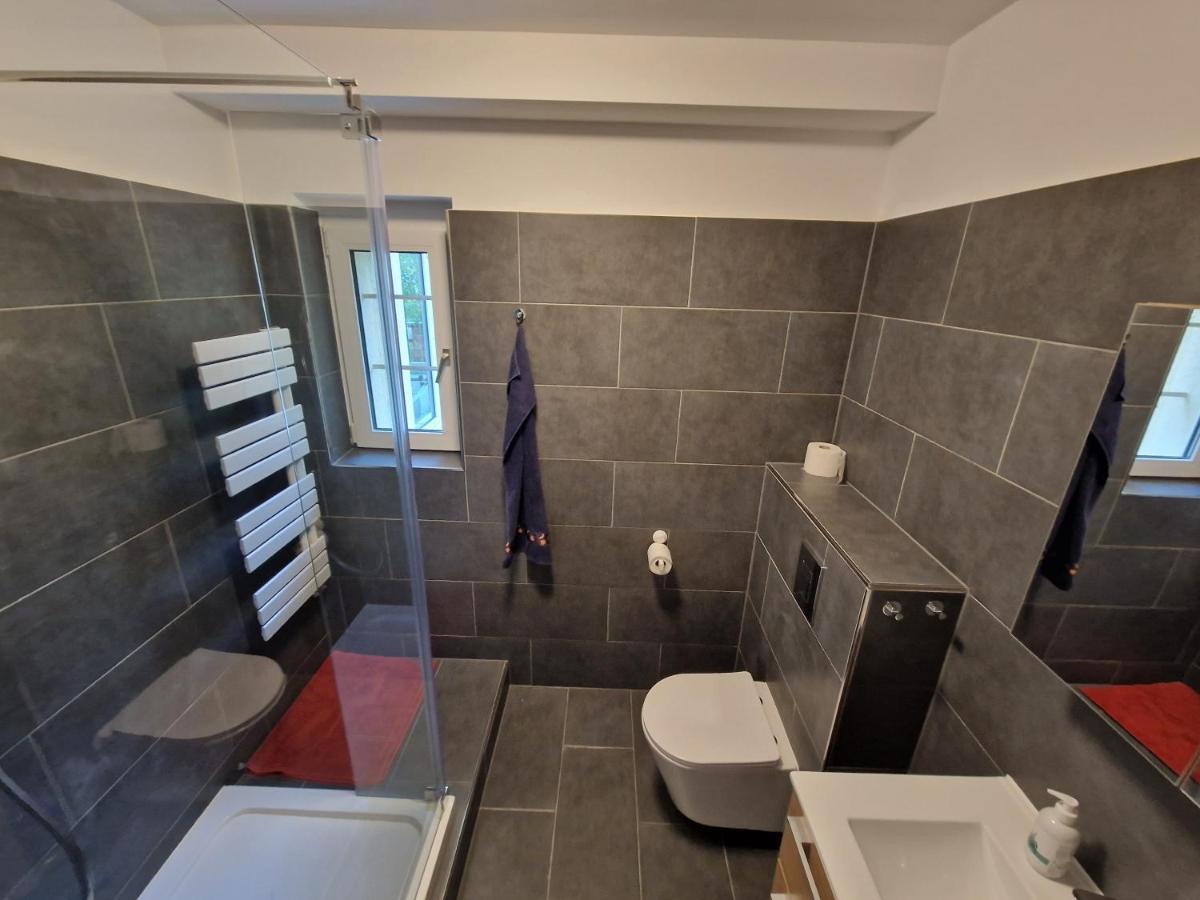 Geraeumige Und Zentrale Ferienwohnung Stahnsdorf Экстерьер фото
